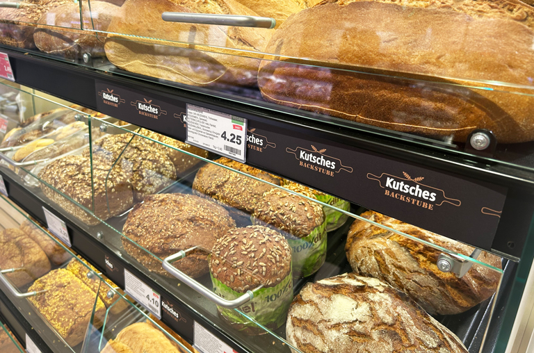 Brot und Brötchen bei den backwaren