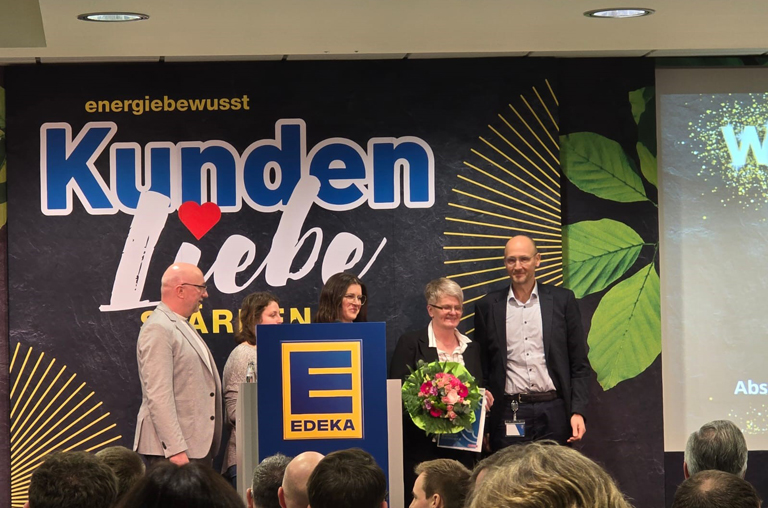 Zeugnisübergabe bei der EDEKA-Börse in Minden