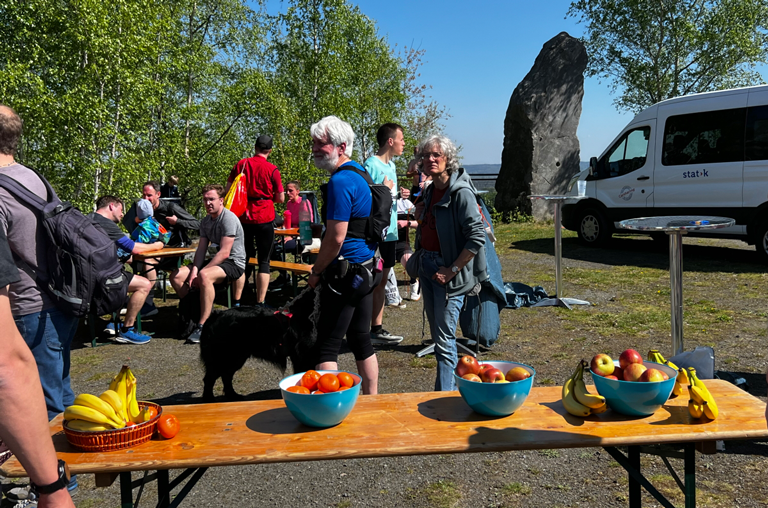 Obst für die Sportler des Osnabrücker Gipfelsturms